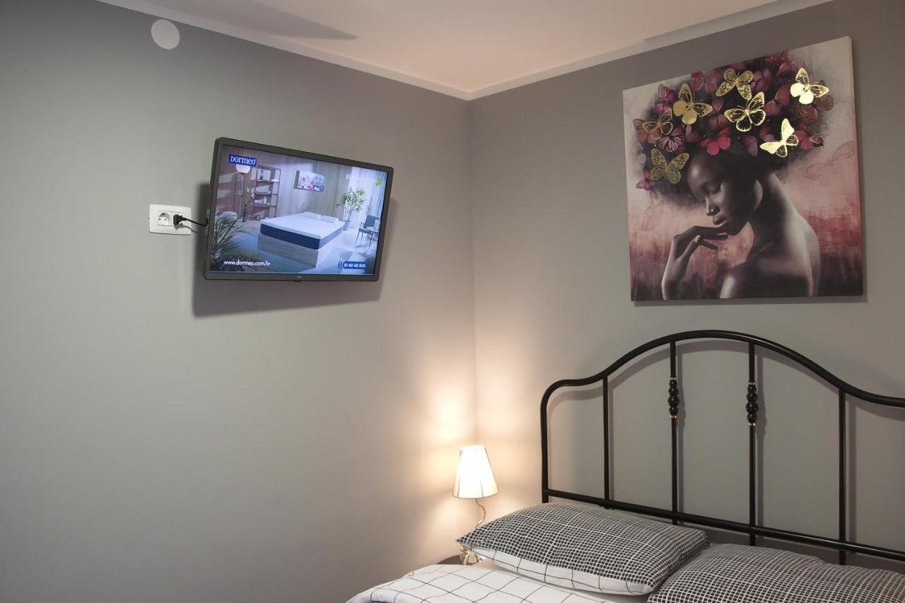 Elena Apartment Rijeka Eksteriør billede